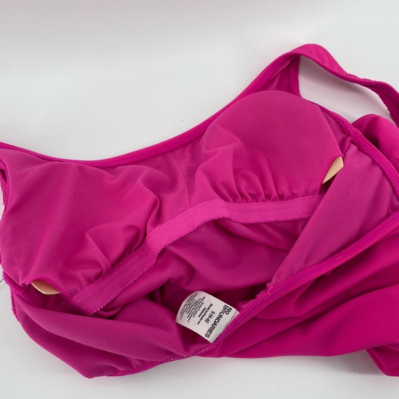 🌺 3/$25 🌺 No Boundaries | Women’s Small Hot Pink One Piece Bathing Suit | NWT | - Picture 8 of 8